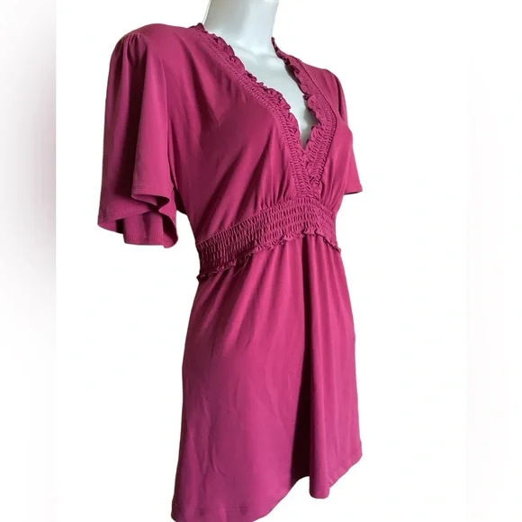 One Black ❣️ BCBG Paris Tops Lg - Picture 9 of 16